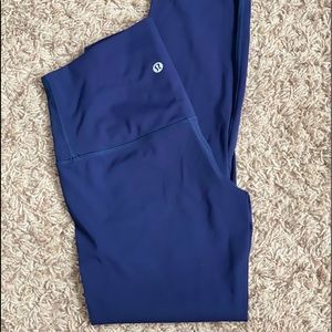 lululemon aligns size 2